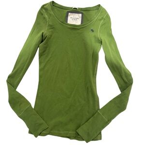 Abercrombie & Fitch Peak 00’s Y2K Green Fitted Long Sleeve Top Moose Logo